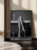 1pc Moody Legs In Tub Poster, Rebel Art, Sassy Reading Woman Poster, Festival Gift, Suitable For Bedroom,Living Room, Bath,Wall Arts,Wall Decor,Home Decor,Room Decor, Canvas Wall Art, Posters, Wall Art With Frame, Optional Frame